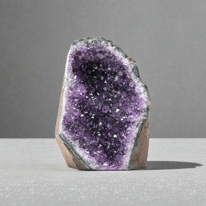 Natural Uruguayan amethyst cluster, ethically sourced from verified mines
Cut base for stable display - Professional finish for easy placement