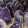 Premium Amethys for altars and decor. 0.5 to 1 lb diferente clusters. High shades of dark purple quartz. 